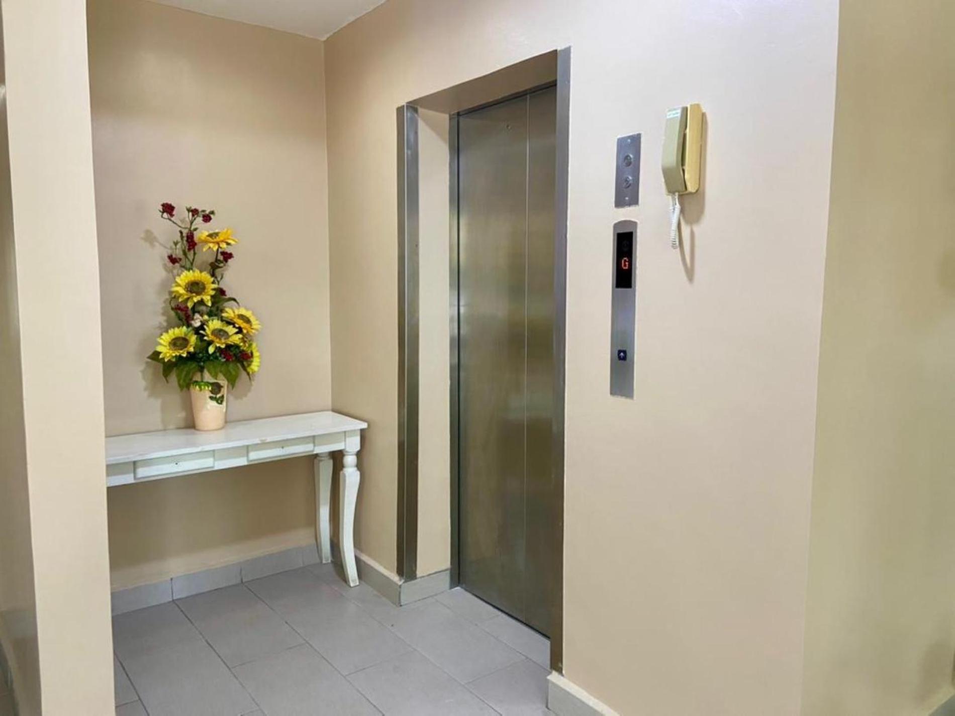 Syaz Meridien Hotel Malacca Екстер'єр фото