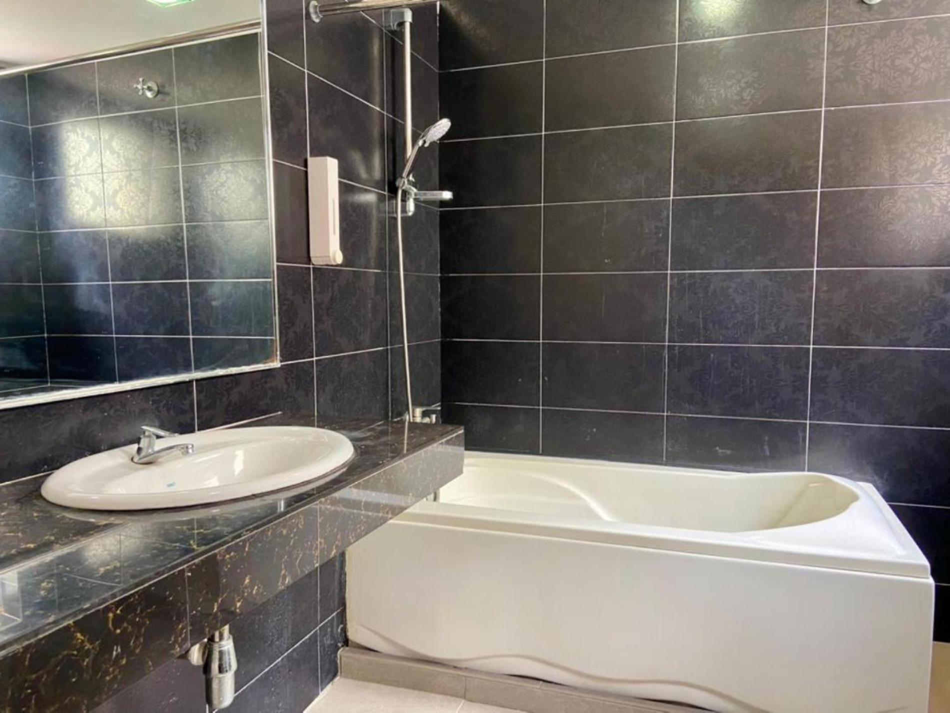 Syaz Meridien Hotel Malacca Екстер'єр фото